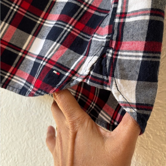 Tommy Hilfiger Gray/navyblue and Red Plaid Shirt Size L/G - Picture 8 of 15